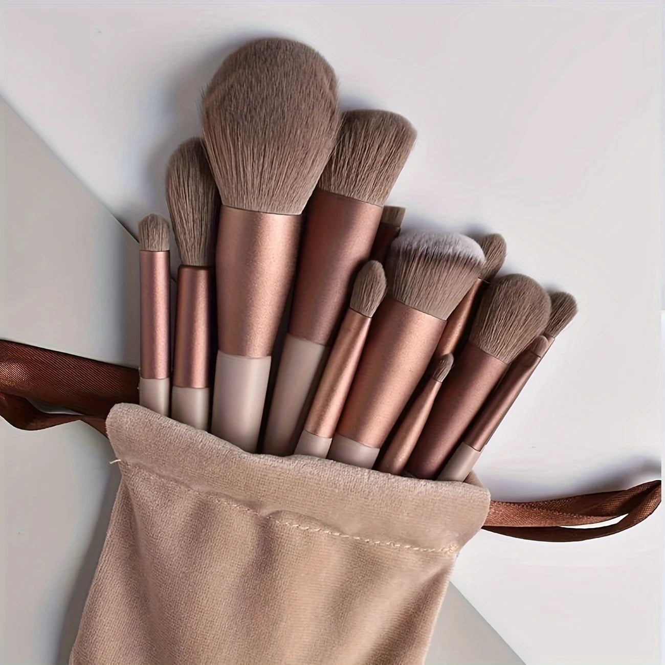 13pcs Luxury Makeup Brush Set with Travel Pouch