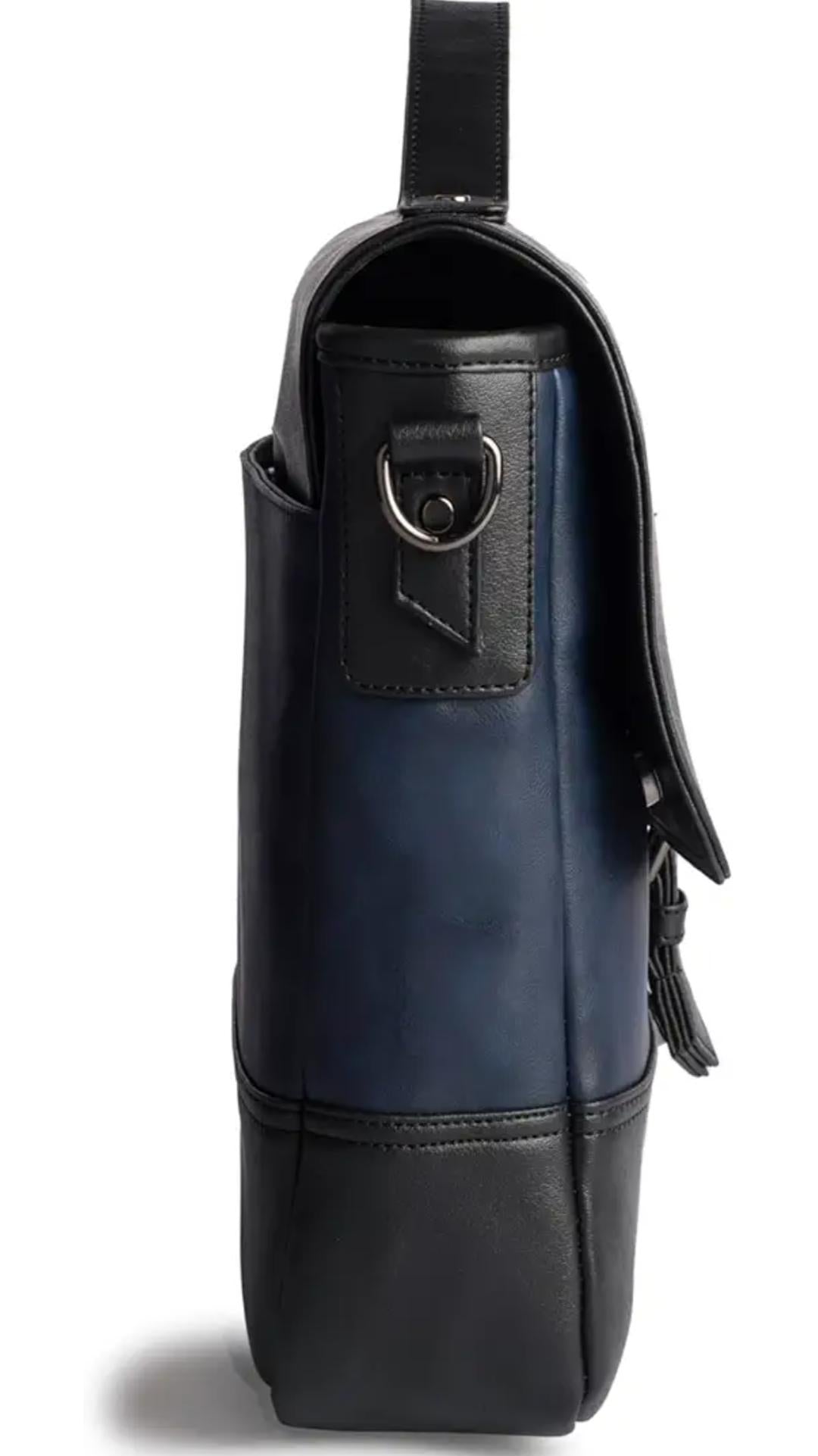 Gauge Machine 16-Inch Black Laptop Messenger Bag